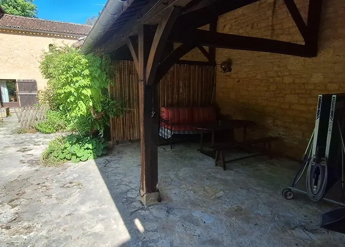 Ferme Du Soleillal & Sauna- Adult Only 호스텔 *